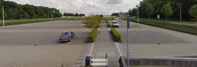 Parken Flughafen Lelystad P1 Parkplatz Übersicht